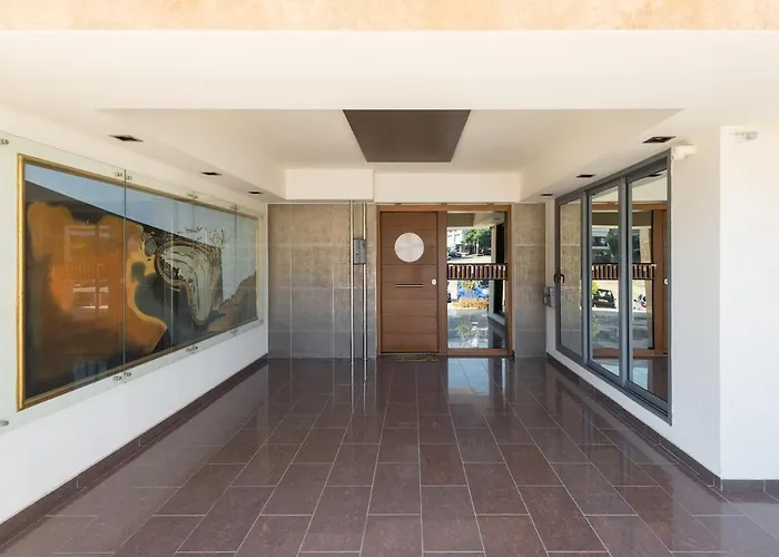 Lägenhet Deluxe Boutique , Jacuzzi, Private Parking, Fireplace *
