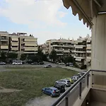 Deluxe Boutique , Jacuzzi, Private Parking, Fireplace
