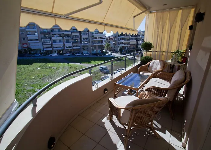 Deluxe Boutique , Jacuzzi, Private Parking, Fireplace Apartamento *