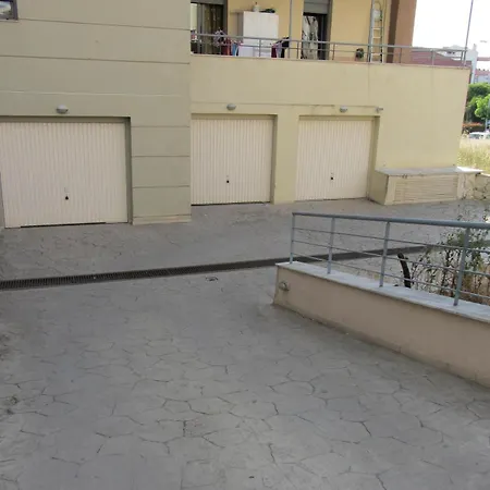 Deluxe Boutique , Jacuzzi, Private Parking, Fireplace Апартаменты Салоники
