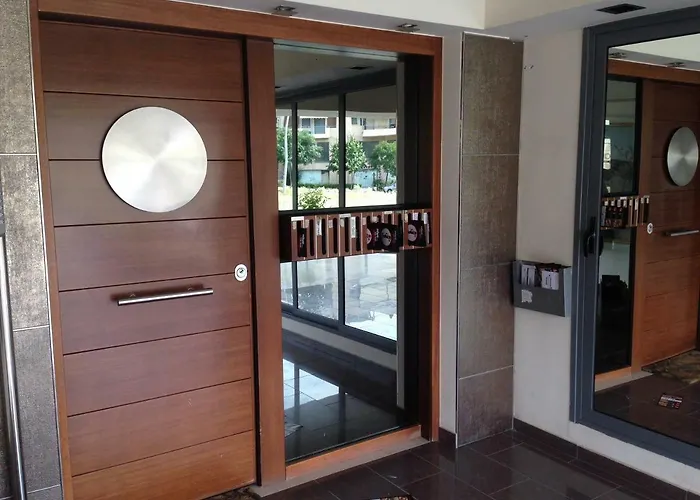 Deluxe Boutique , Jacuzzi, Private Parking, Fireplace 塞萨洛尼基